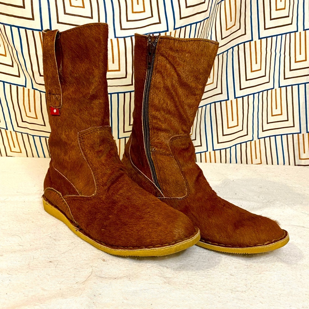 Unique Leather Oliberté Boot Animal Hair